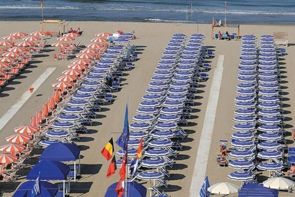 Hotel Dei Tigli Lido di Camaiore Eksteriør bilde