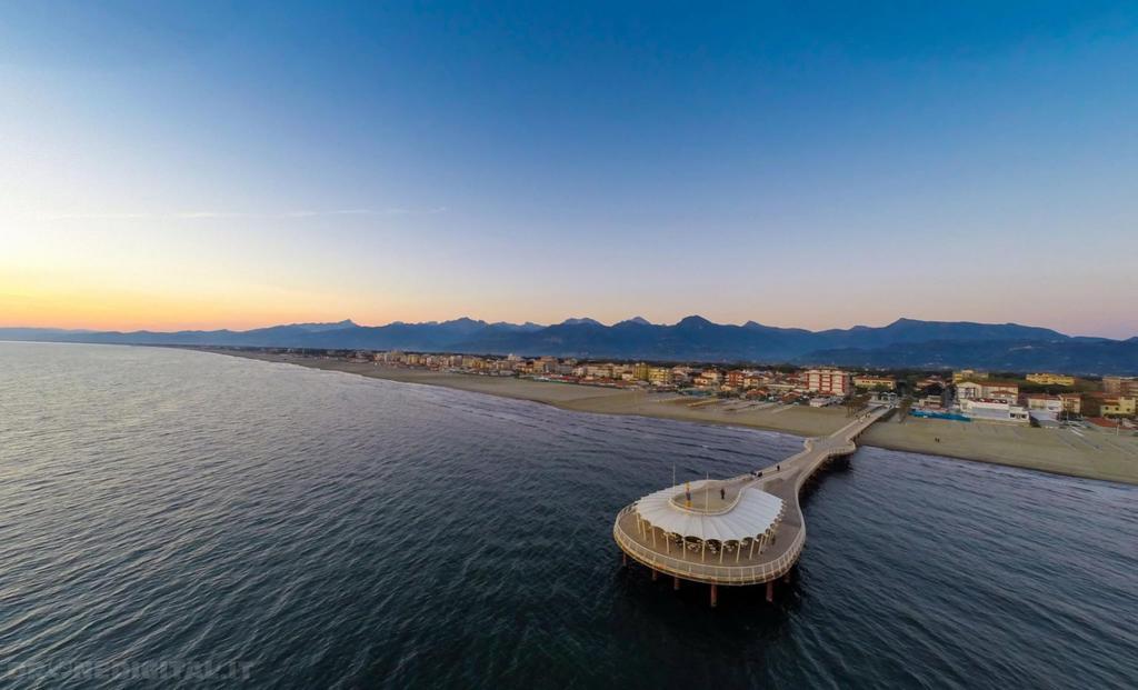 Hotel Dei Tigli Lido di Camaiore Eksteriør bilde